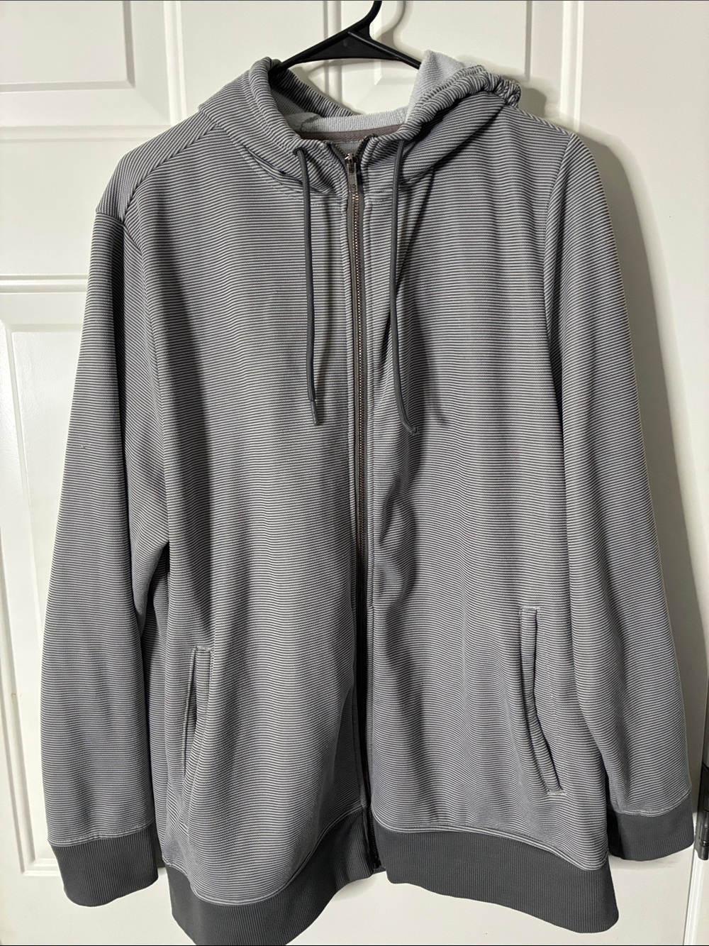Hang Ten Men's Light Gray Striped Zip-Up Hoodie